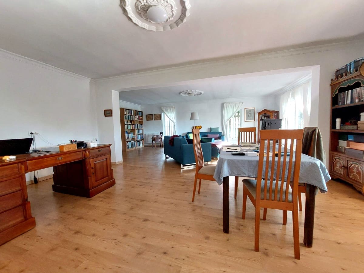 3 quarto Moradia para venda em Chiclana de la Frontera com piscina garagem - 449 795 € (Ref: 9468972)