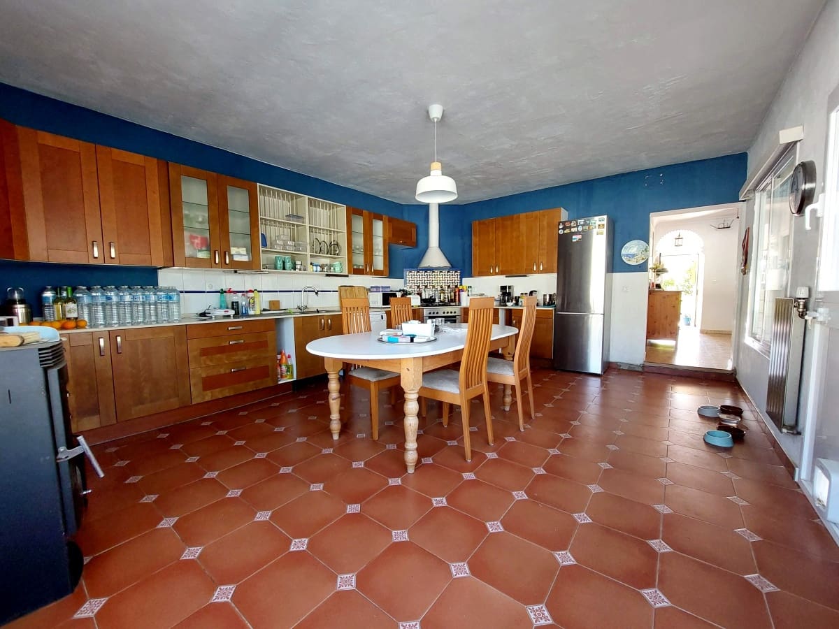 3 quarto Moradia para venda em Chiclana de la Frontera com piscina garagem - 449 795 € (Ref: 9468972)