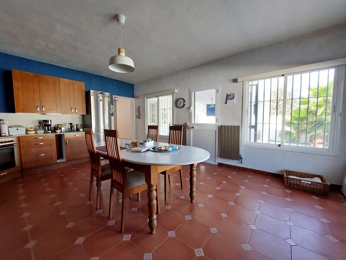 3 quarto Moradia para venda em Chiclana de la Frontera com piscina garagem - 449 795 € (Ref: 9468972)