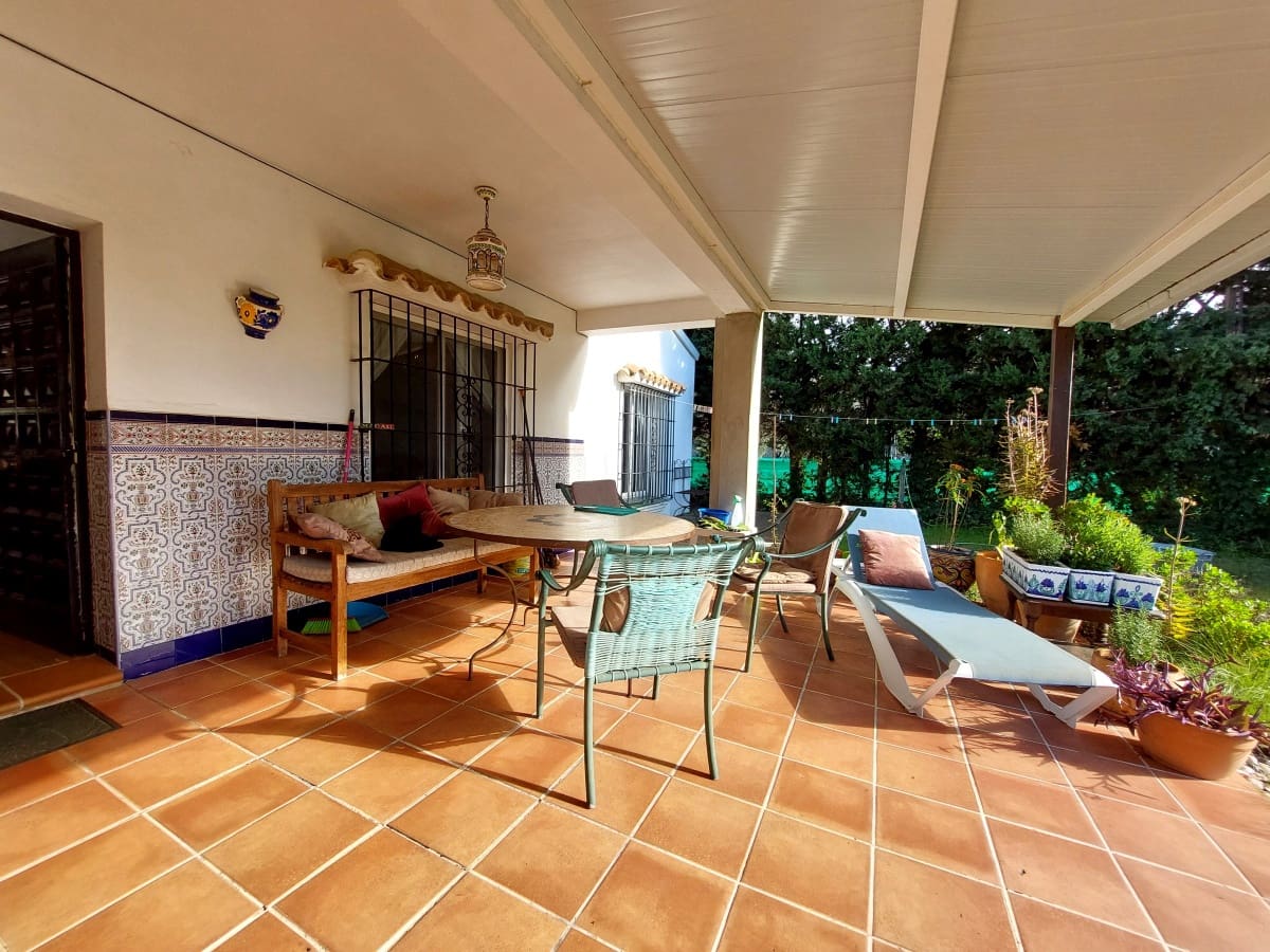 3 quarto Moradia para venda em Chiclana de la Frontera com piscina garagem - 449 795 € (Ref: 9468972)