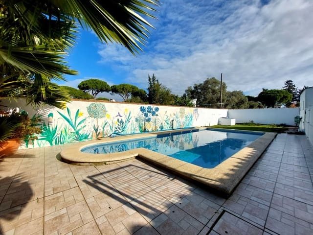 3 sypialnia Willa na sprzedaż w Chiclana de la Frontera z basenem garażem - 425 000 € (Ref: 9468972)