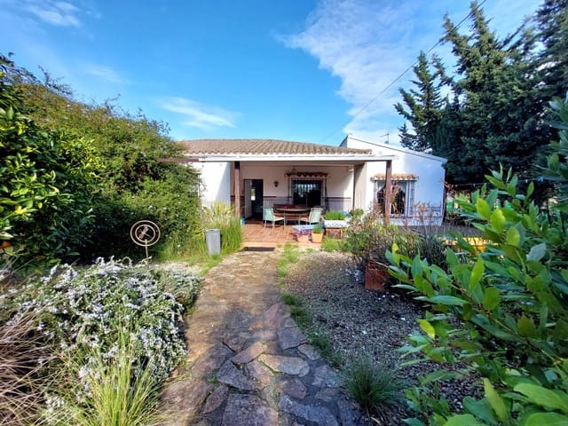 3 sypialnia Willa na sprzedaż w Chiclana de la Frontera z basenem garażem - 425 000 € (Ref: 9468972)