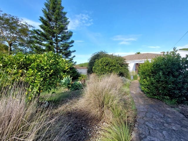 3 sypialnia Willa na sprzedaż w Chiclana de la Frontera z basenem garażem - 425 000 € (Ref: 9468972)