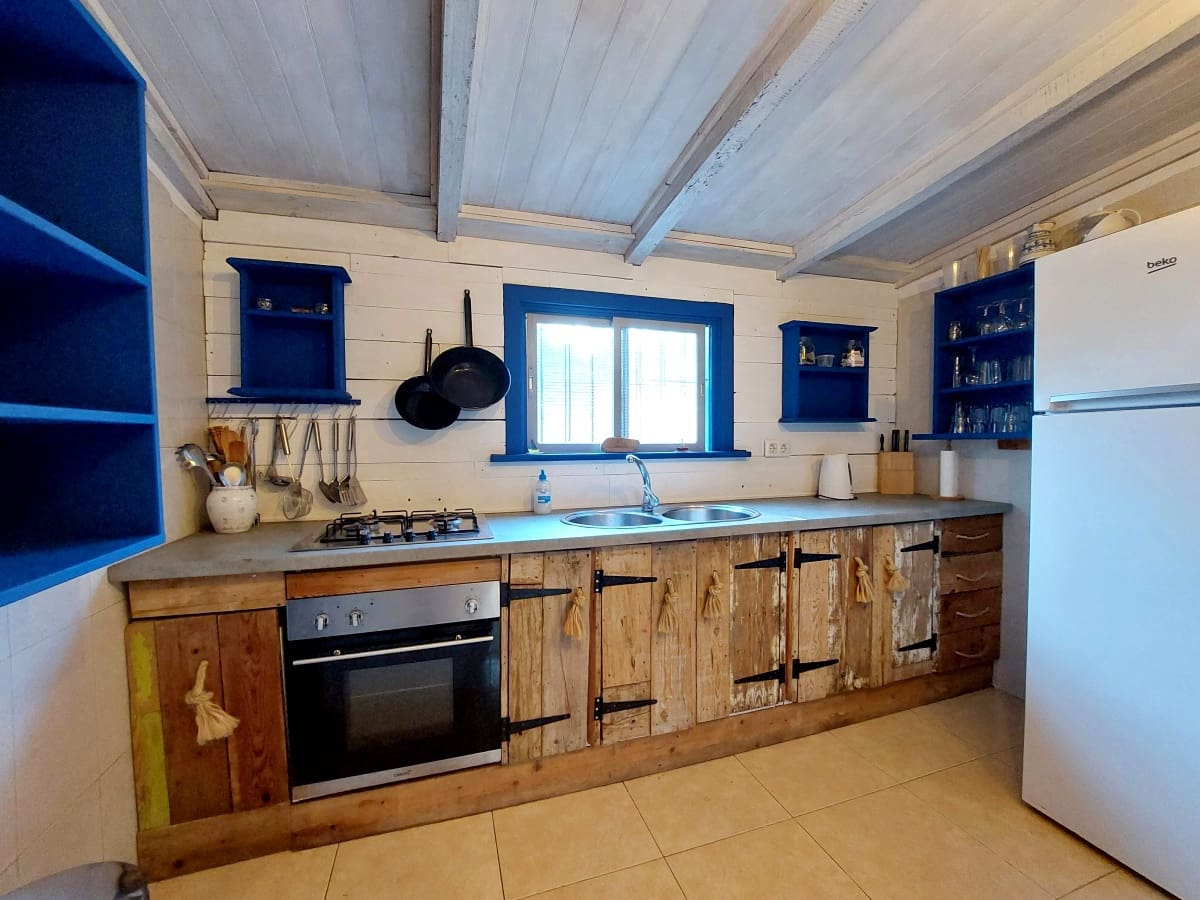 3 bedroom Villa for sale in Medina-Sidonia with pool garage - € 185,000 (Ref: 9478850)