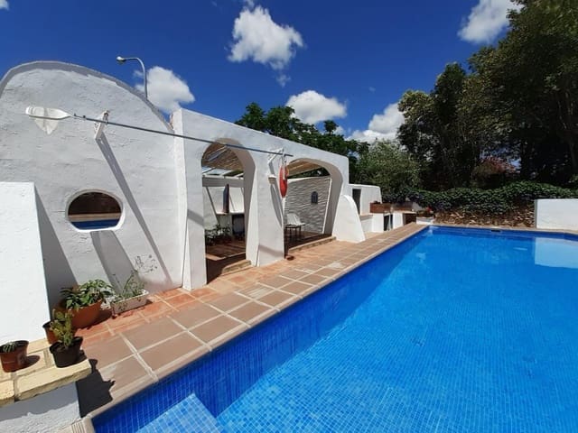 3 soveværelse Villa til salg i Medina-Sidonia med swimmingpool garage - € 185.000 (Ref: 9478850)