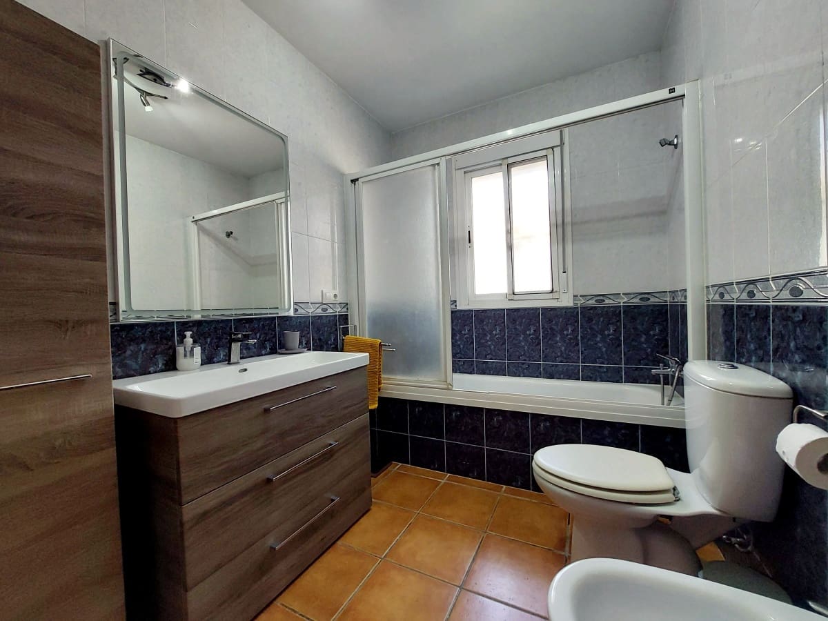 3 slaapkamer Villa te koop in Chiclana de la Frontera met zwembad garage - € 299.950 (Ref: 9488507)