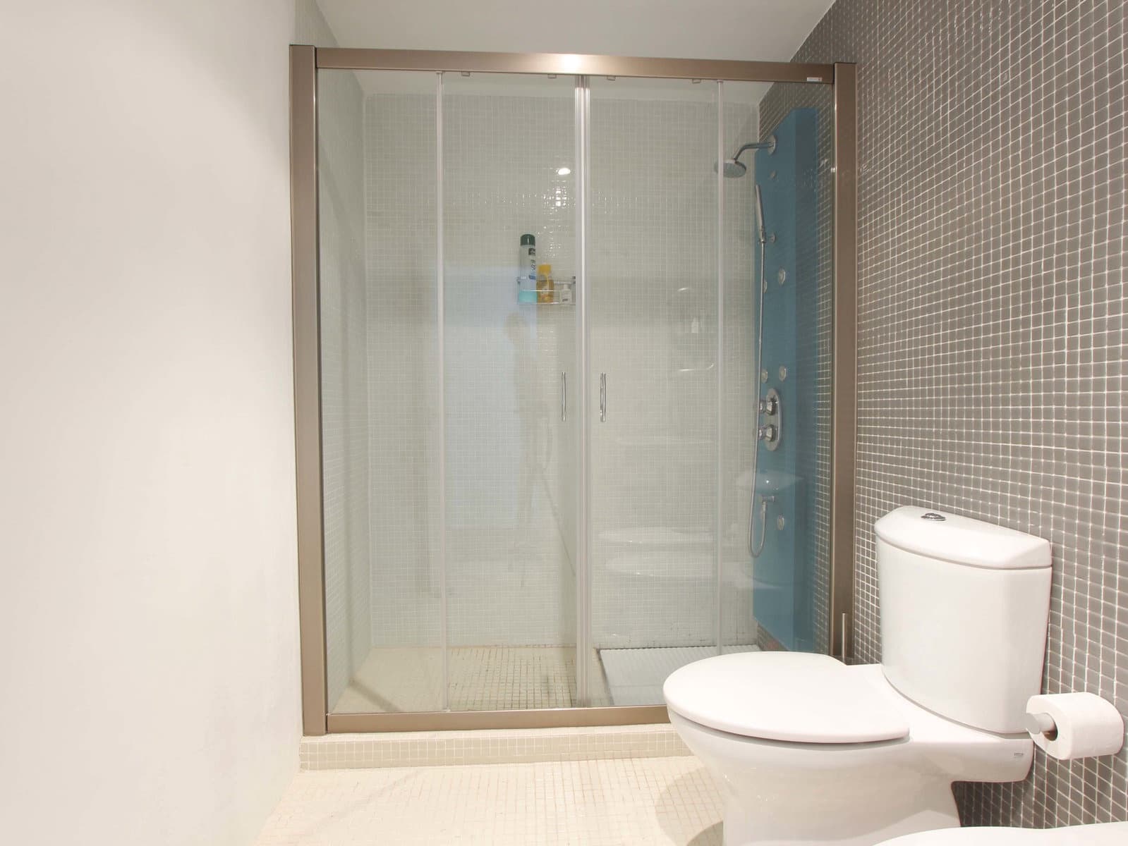 4 bedroom Villa for sale in Conil de la Frontera with pool garage - € 1,600,000 (Ref: 9488527)