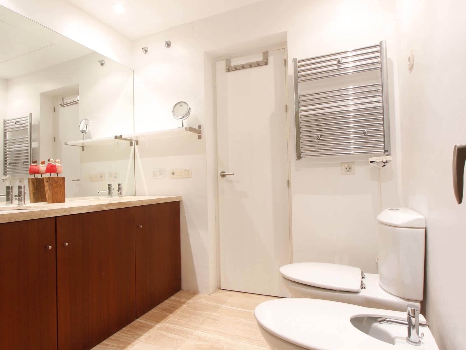 4 bedroom Villa for sale in Conil de la Frontera with pool garage - € 1,600,000 (Ref: 9488527)