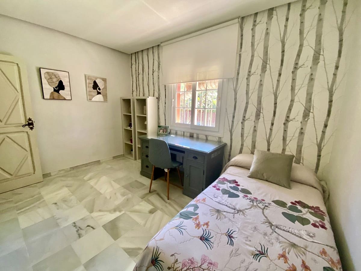 5 sovrum Villa till salu i Novo Sancti Petri med pool garage - 1 200 000 € (Ref: 9626721)