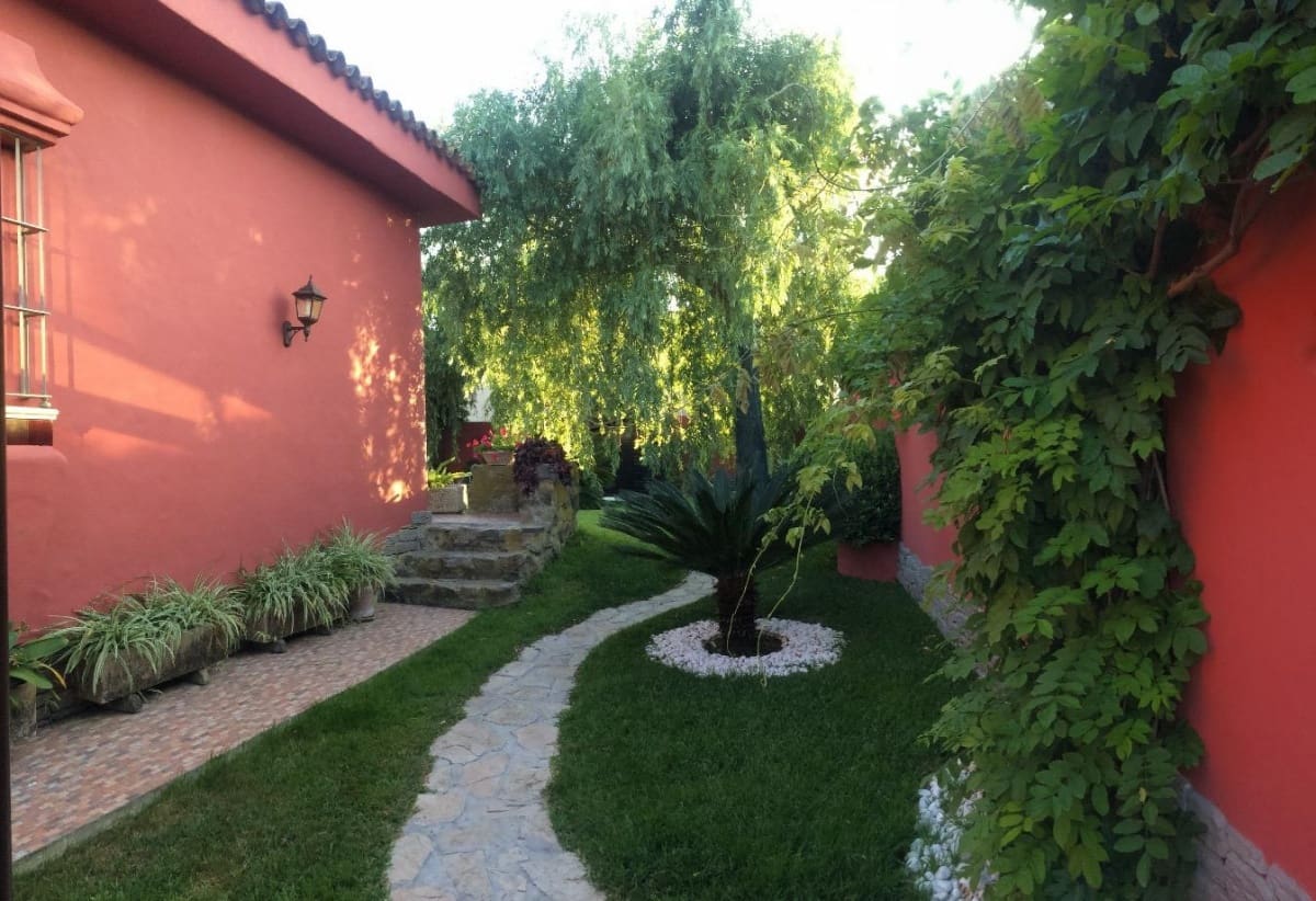 5 sovrum Villa till salu i Novo Sancti Petri med pool garage - 1 200 000 € (Ref: 9626721)