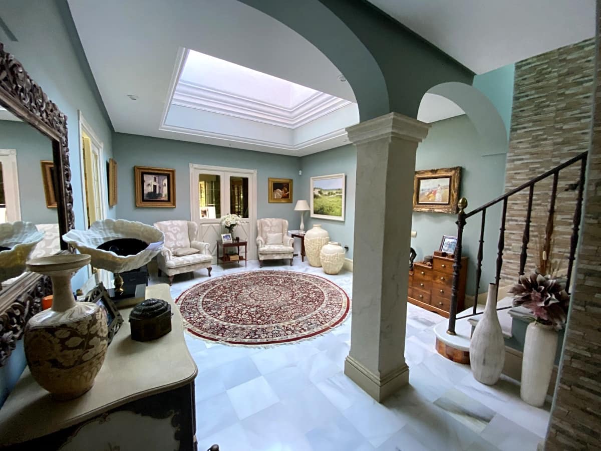 5 sovrum Villa till salu i Novo Sancti Petri med pool garage - 1 200 000 € (Ref: 9626721)