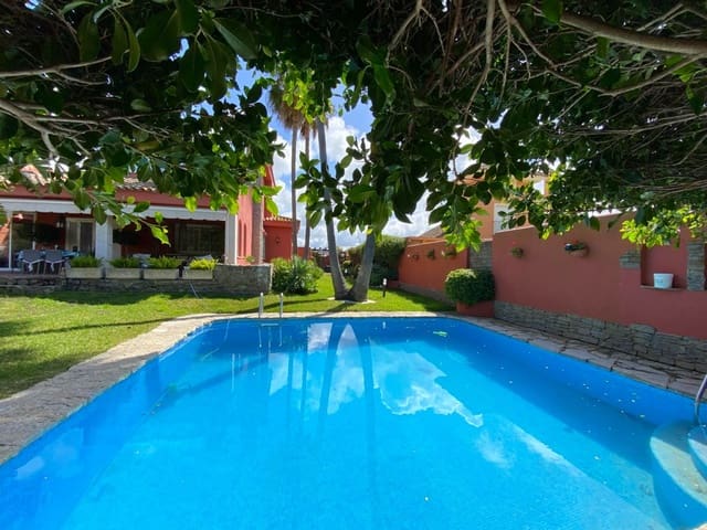 5 sovrum Villa till salu i Novo Sancti Petri, Chiclana de la Frontera med pool garage - 1 200 000 € (Ref: 9626721)