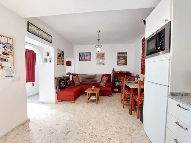 2 bedroom Apartment for sale in Medina-Sidonia - € 134,995 (Ref: 9665238)