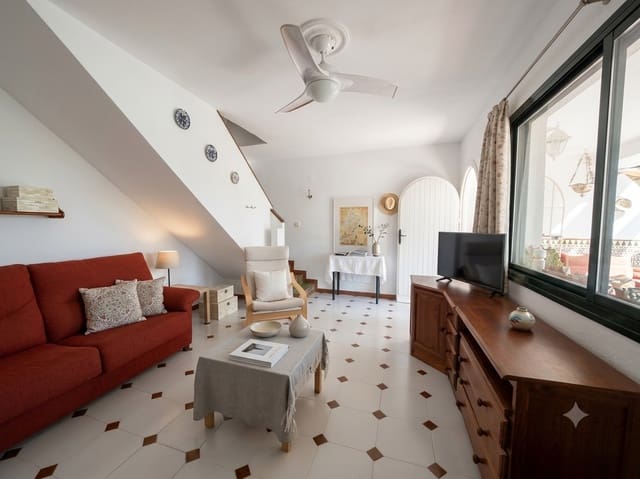 2 sypialnia Dom na sprzedaż w Chiclana de la Frontera z basenem garażem - 225 000 € (Ref: 9665239)