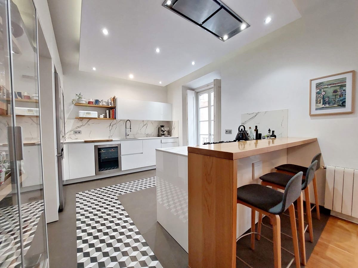 3 soveværelse Lejlighed til salg i Cadiz by - € 765.000 (Ref: 9688514)