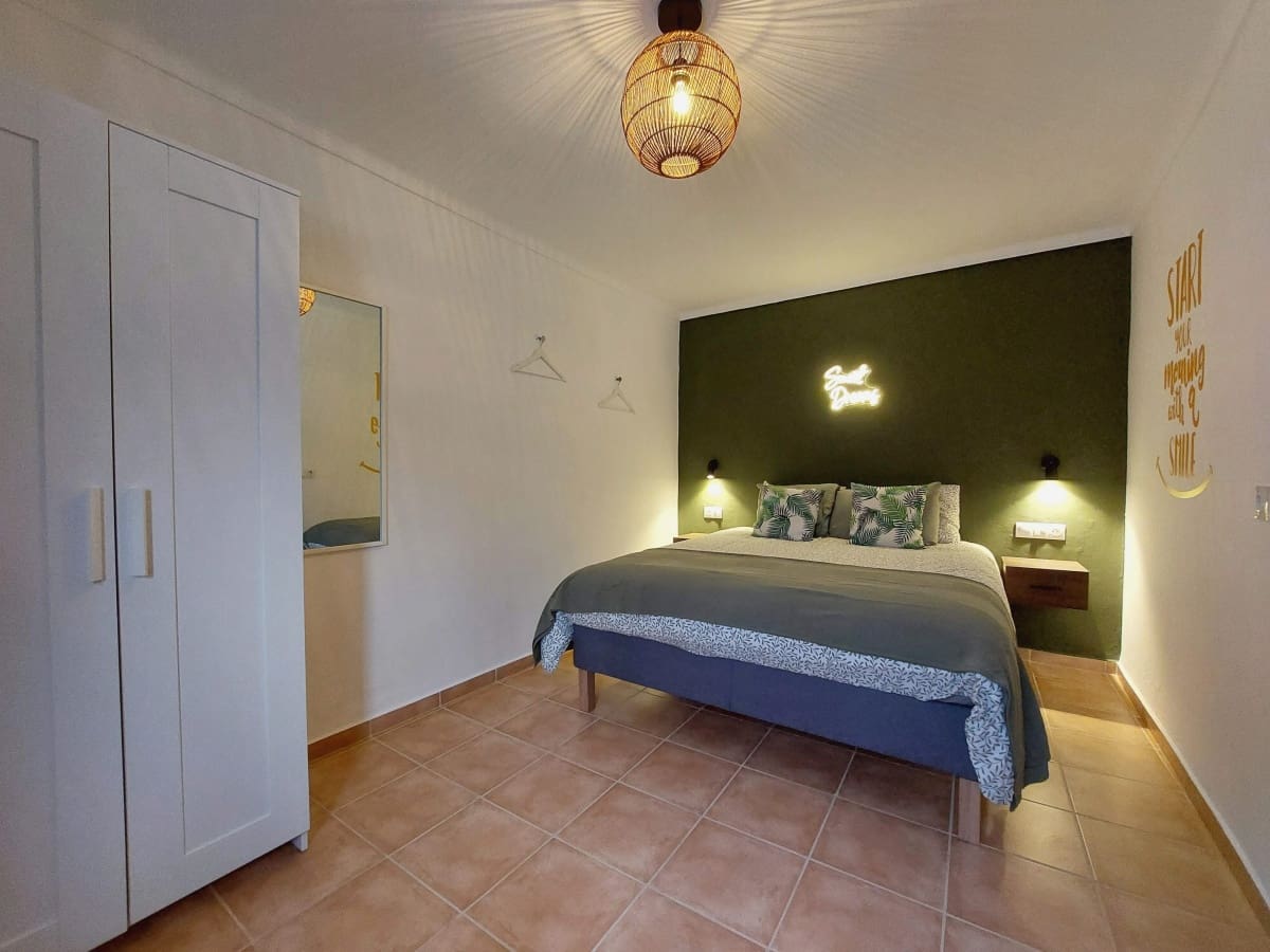 2 bedroom Townhouse for sale in Alcala de los Gazules with garage - € 89,800 (Ref: 9699305)