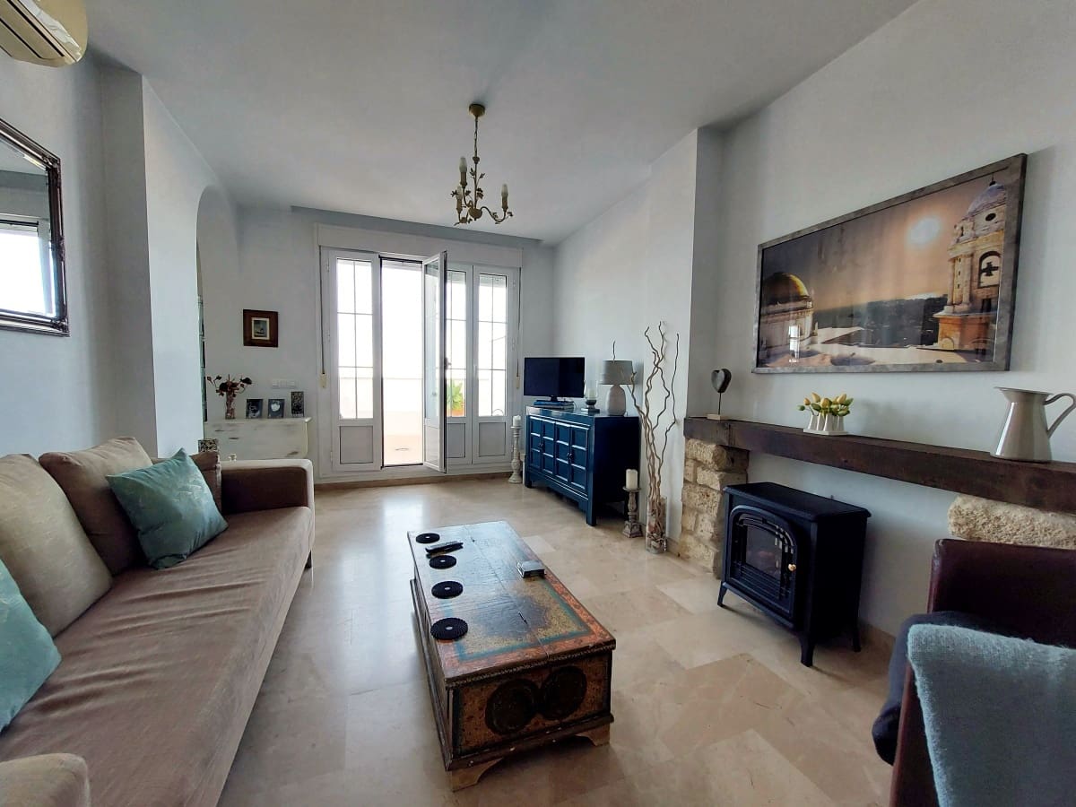 2 bedroom Townhouse for sale in Medina-Sidonia - € 285,000 (Ref: 9788848)