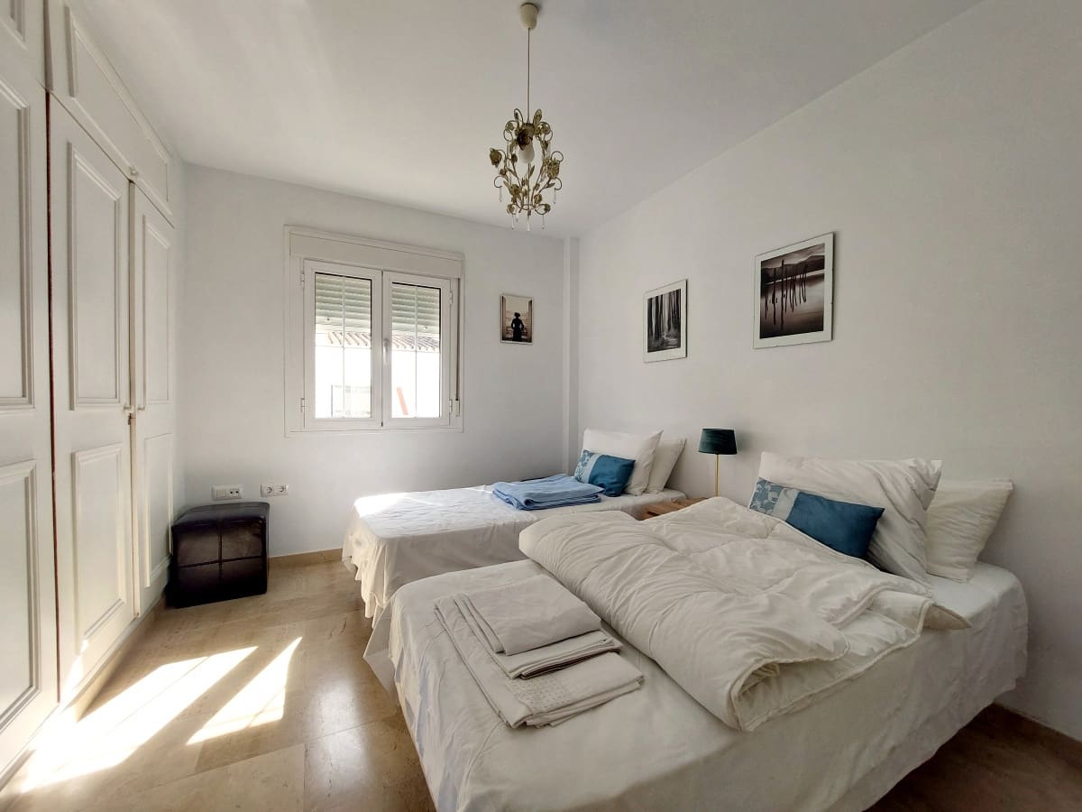 2 bedroom Townhouse for sale in Medina-Sidonia - € 285,000 (Ref: 9788848)