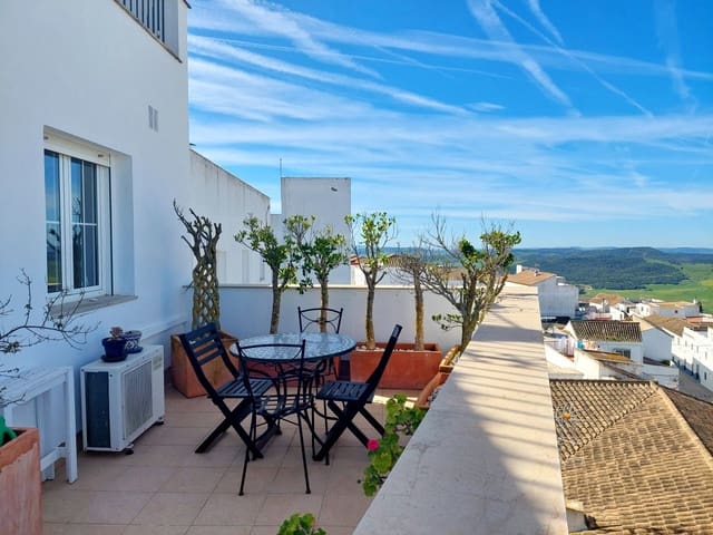 2 bedroom Townhouse for sale in Medina-Sidonia - € 285,000 (Ref: 9788848)