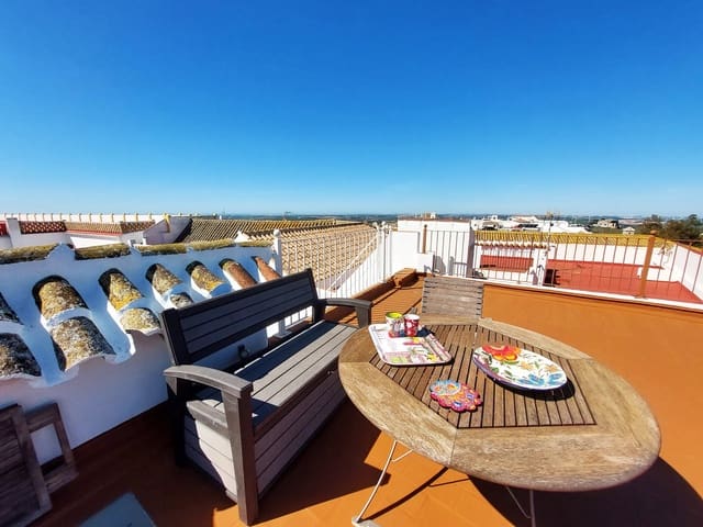 4 bedroom Townhouse for sale in Medina-Sidonia with garage - € 270,000 (Ref: 9795663)