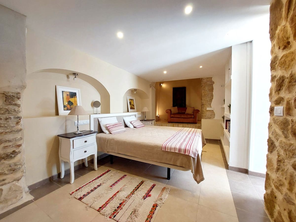 2 soveværelse Byhus til salg i Medina-Sidonia med swimmingpool - € 299.950 (Ref: 9800705)