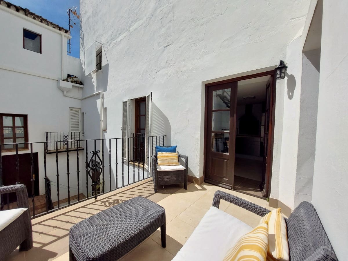2 soveværelse Byhus til salg i Medina-Sidonia med swimmingpool - € 299.950 (Ref: 9800705)
