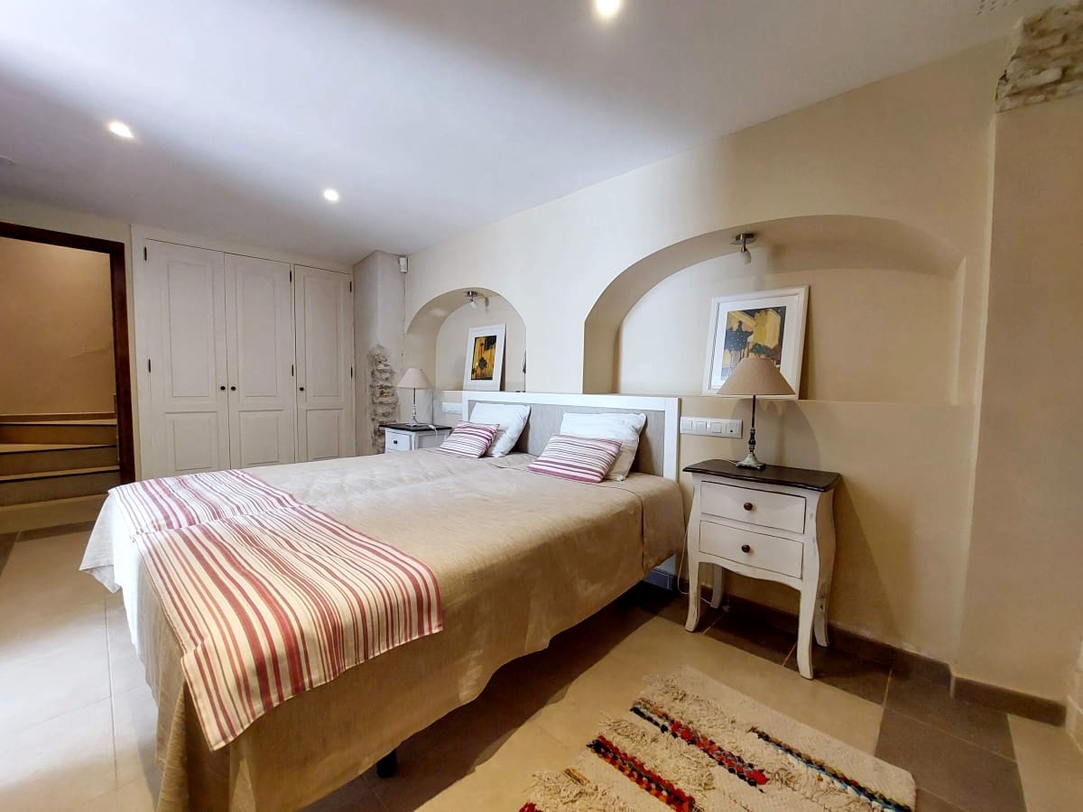 2 soveværelse Byhus til salg i Medina-Sidonia med swimmingpool - € 299.950 (Ref: 9800705)