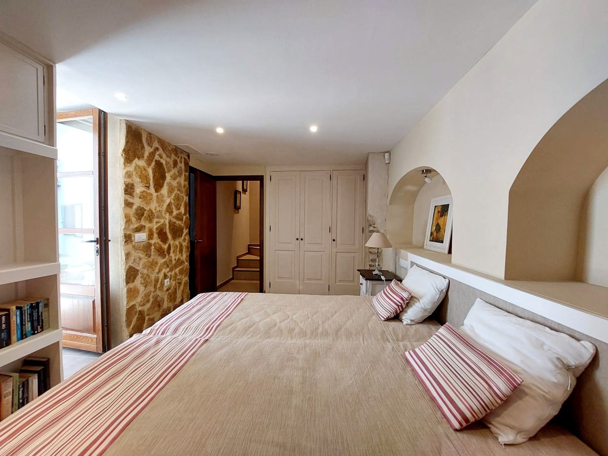 2 soveværelse Byhus til salg i Medina-Sidonia med swimmingpool - € 299.950 (Ref: 9800705)