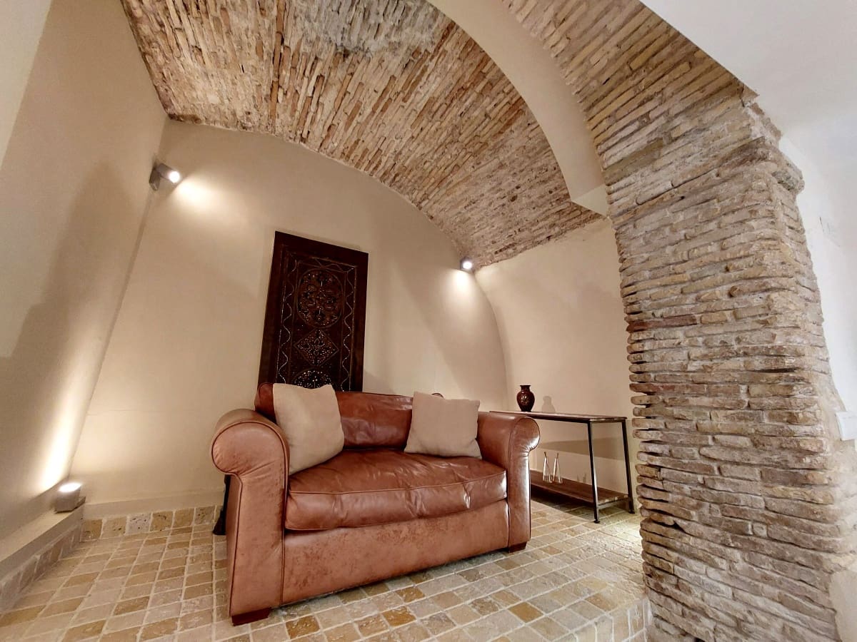 2 soveværelse Byhus til salg i Medina-Sidonia med swimmingpool - € 299.950 (Ref: 9800705)