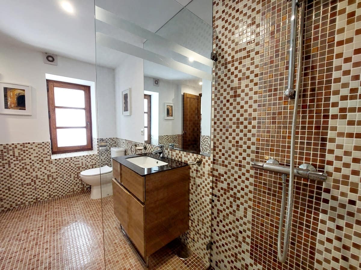 2 soveværelse Byhus til salg i Medina-Sidonia med swimmingpool - € 299.950 (Ref: 9800705)