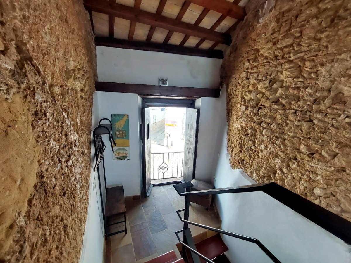 2 soveværelse Byhus til salg i Medina-Sidonia med swimmingpool - € 299.950 (Ref: 9800705)