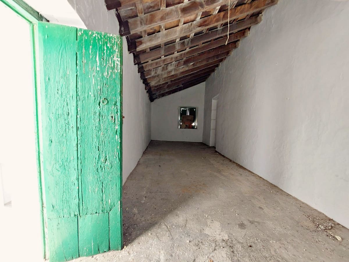 3 bedroom Townhouse for sale in Medina-Sidonia - € 149,995 (Ref: 9815165)