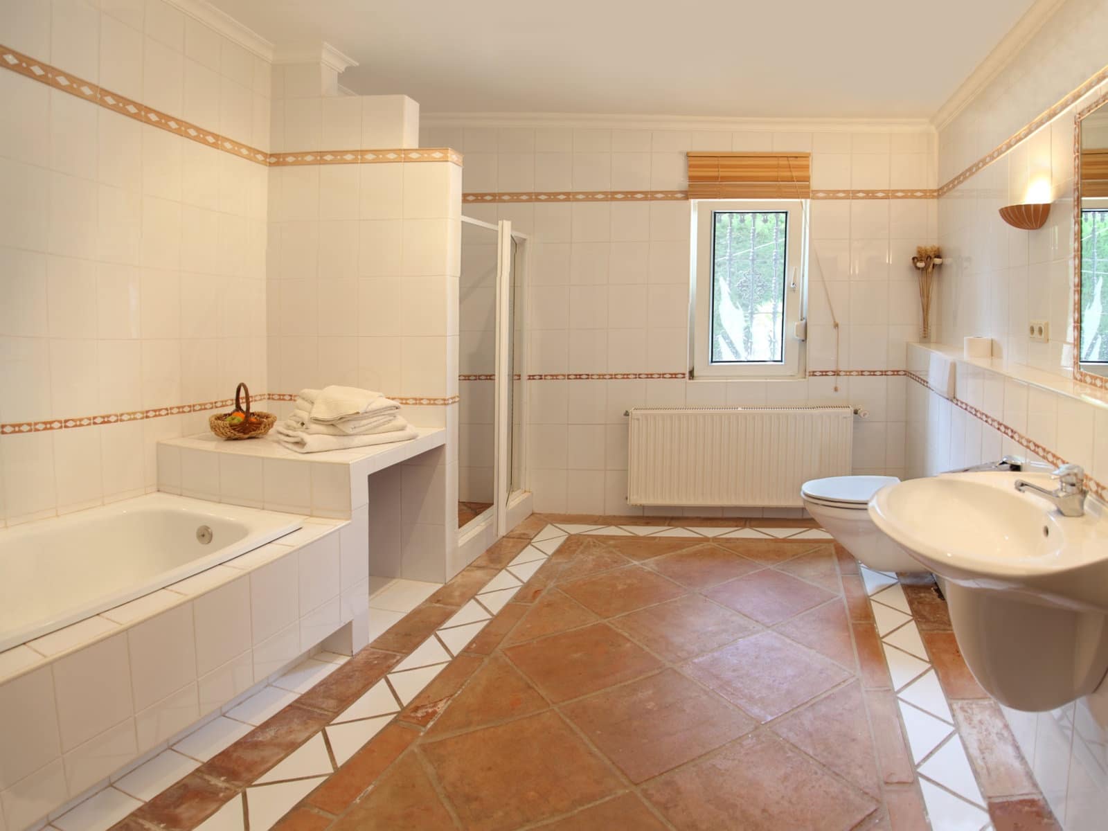 3 Zimmer Villa zu verkaufen in Vejer de la Frontera mit Pool Garage - 1.049.000 € (Ref: 9889228)