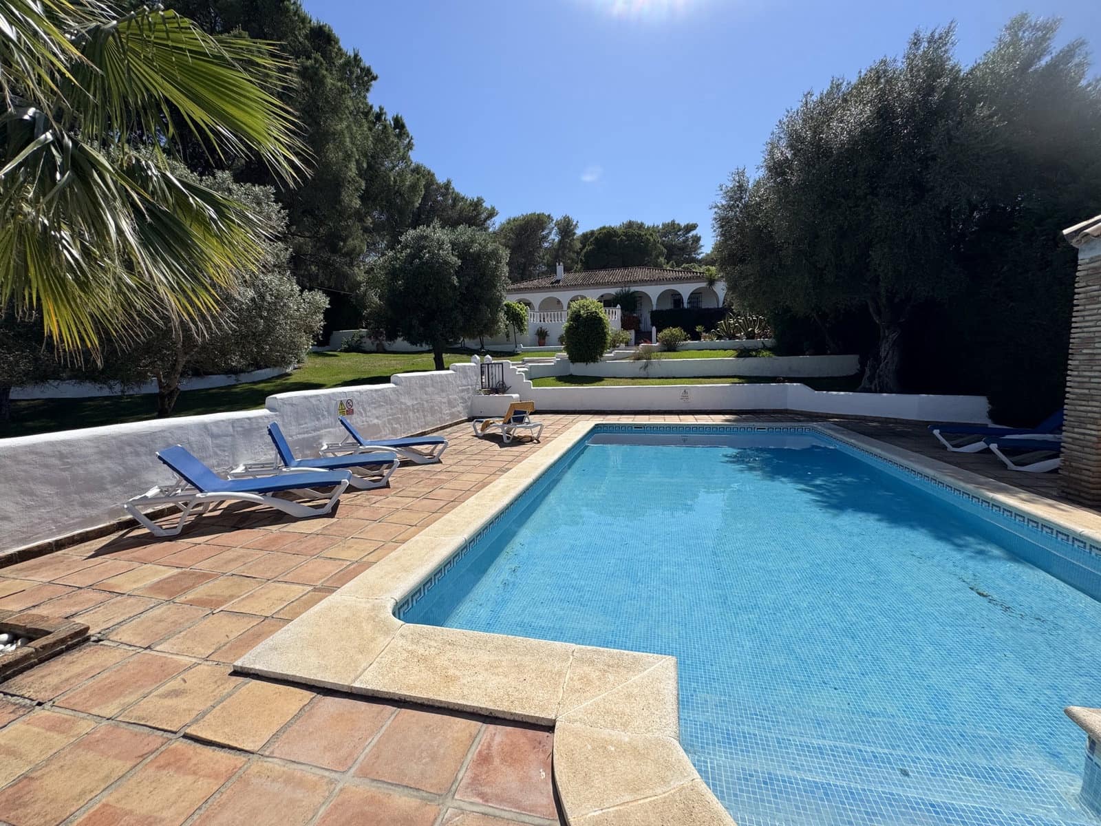 3 Zimmer Villa zu verkaufen in Vejer de la Frontera mit Pool Garage - 1.049.000 € (Ref: 9889228)