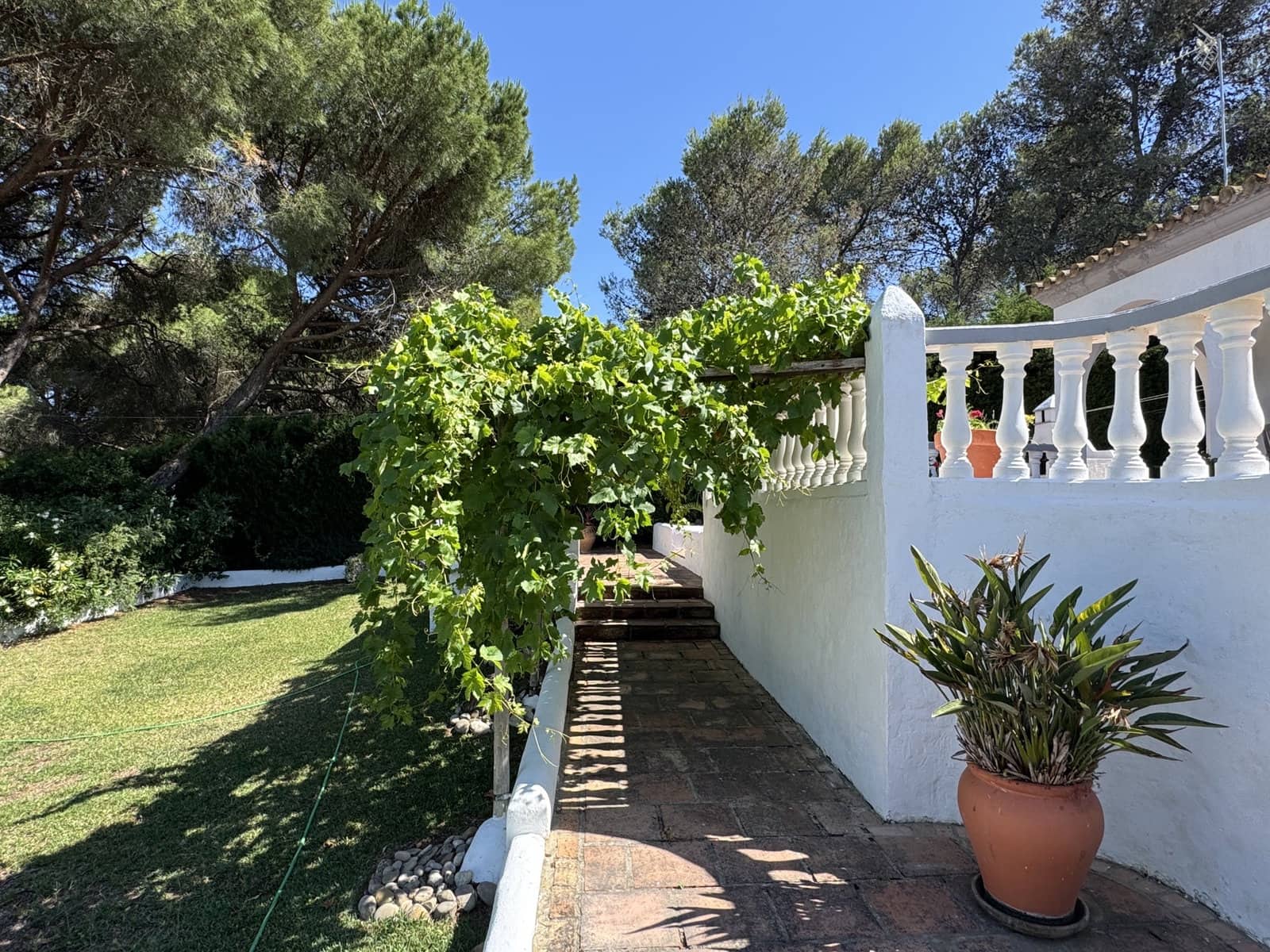 3 Zimmer Villa zu verkaufen in Vejer de la Frontera mit Pool Garage - 1.049.000 € (Ref: 9889228)