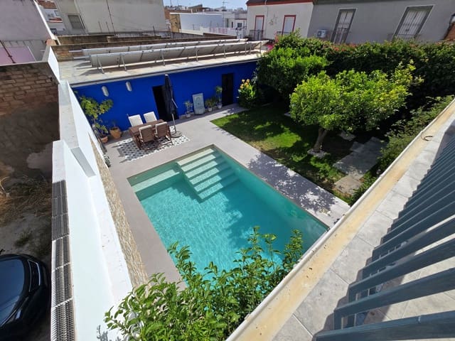 5 quarto Casa em Banda para venda em Paterna de Rivera com piscina garagem - 279 000 € (Ref: 9932537)