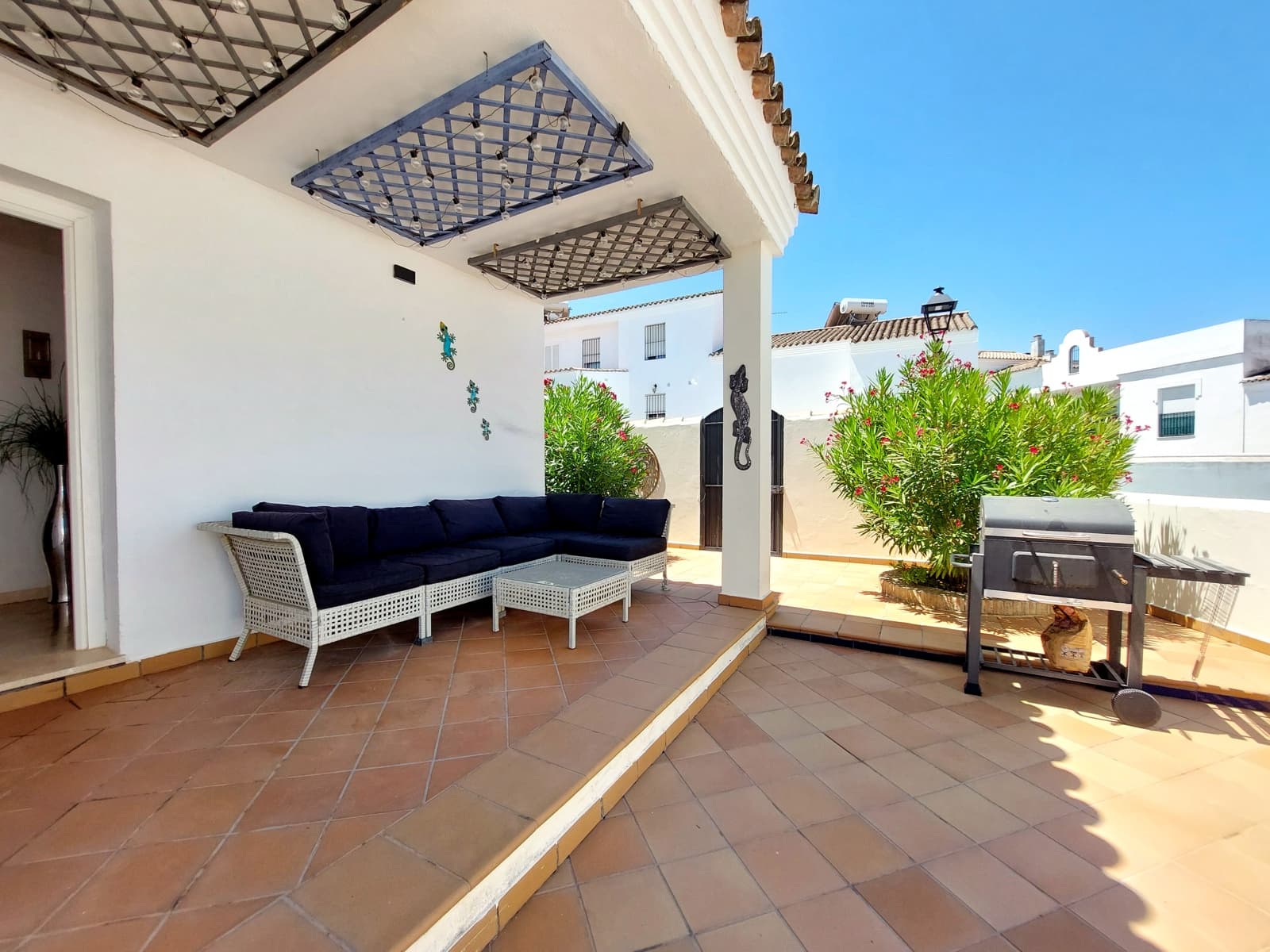 4 soverom Hus til salgs i Medina-Sidonia med svømmebasseng garasje - € 325 000 (Ref: 9950658)