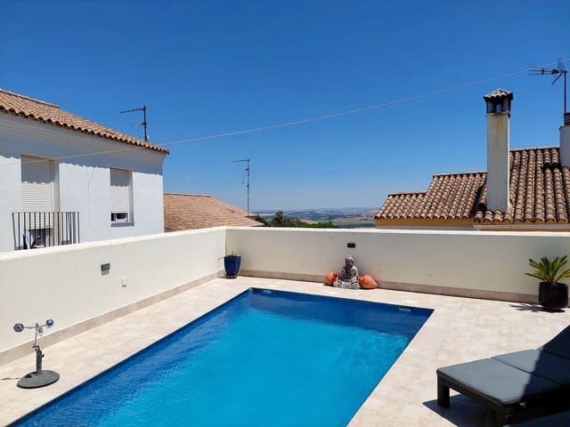 4 soverom Hus til salgs i Medina-Sidonia med svømmebasseng garasje - € 325 000 (Ref: 9950658)