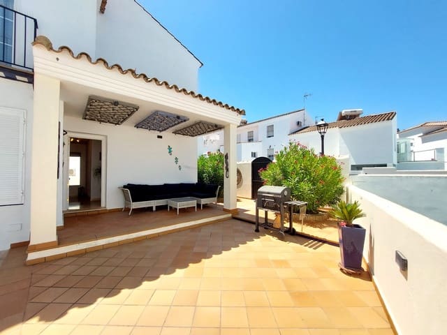 4 bedroom Townhouse for sale in Medina-Sidonia with pool garage - € 325,000 (Ref: 9950658)