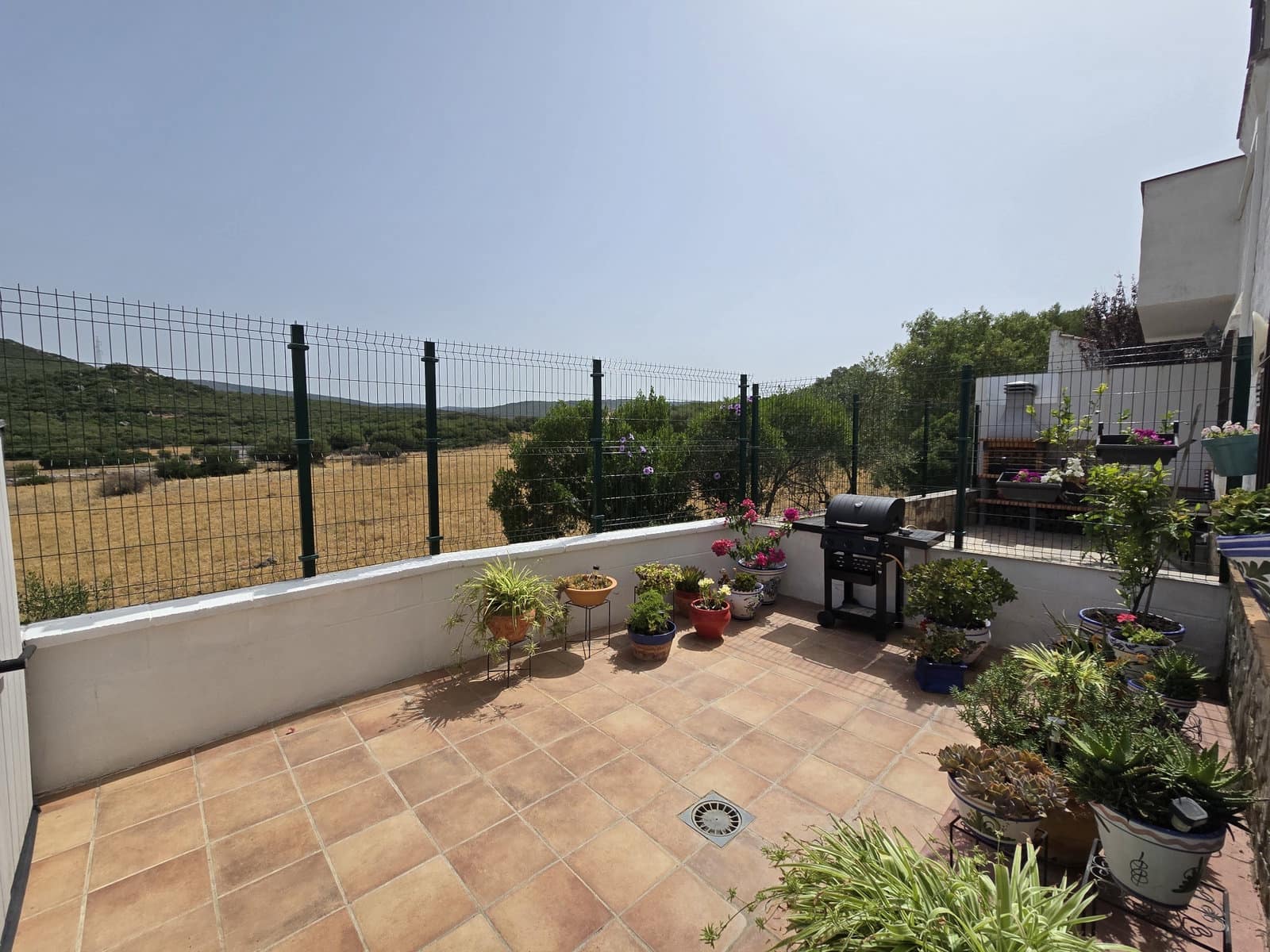 3 slaapkamer Huis te koop in Benalup met zwembad garage - € 199.995 (Ref: 9981600)