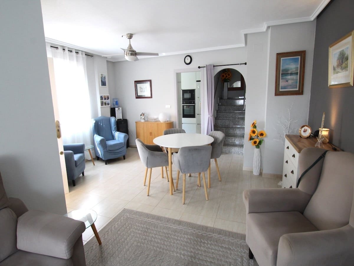 3 soverom Hus til salgs i Ciudad Quesada - € 239 950 (Ref: 10012289)