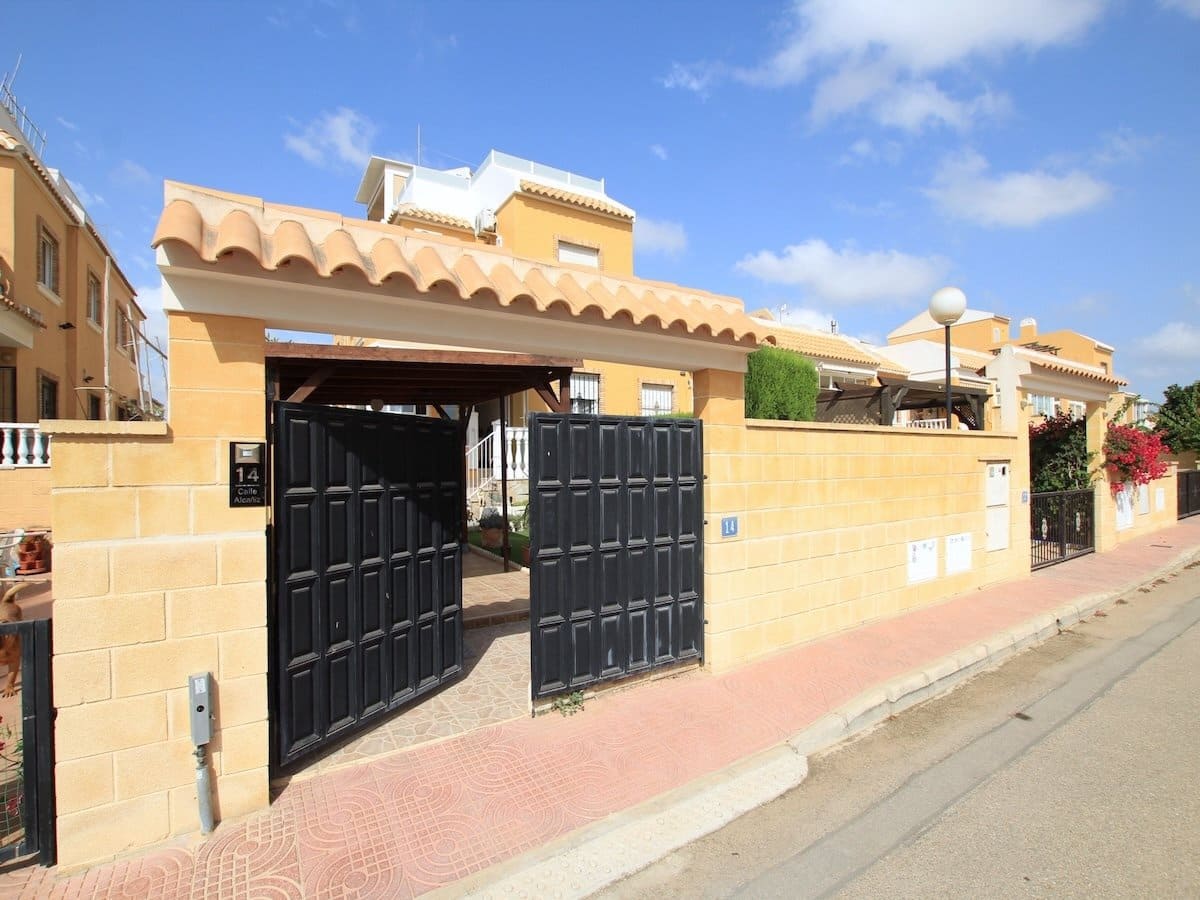 3 soverom Hus til salgs i Ciudad Quesada - € 239 950 (Ref: 10012289)