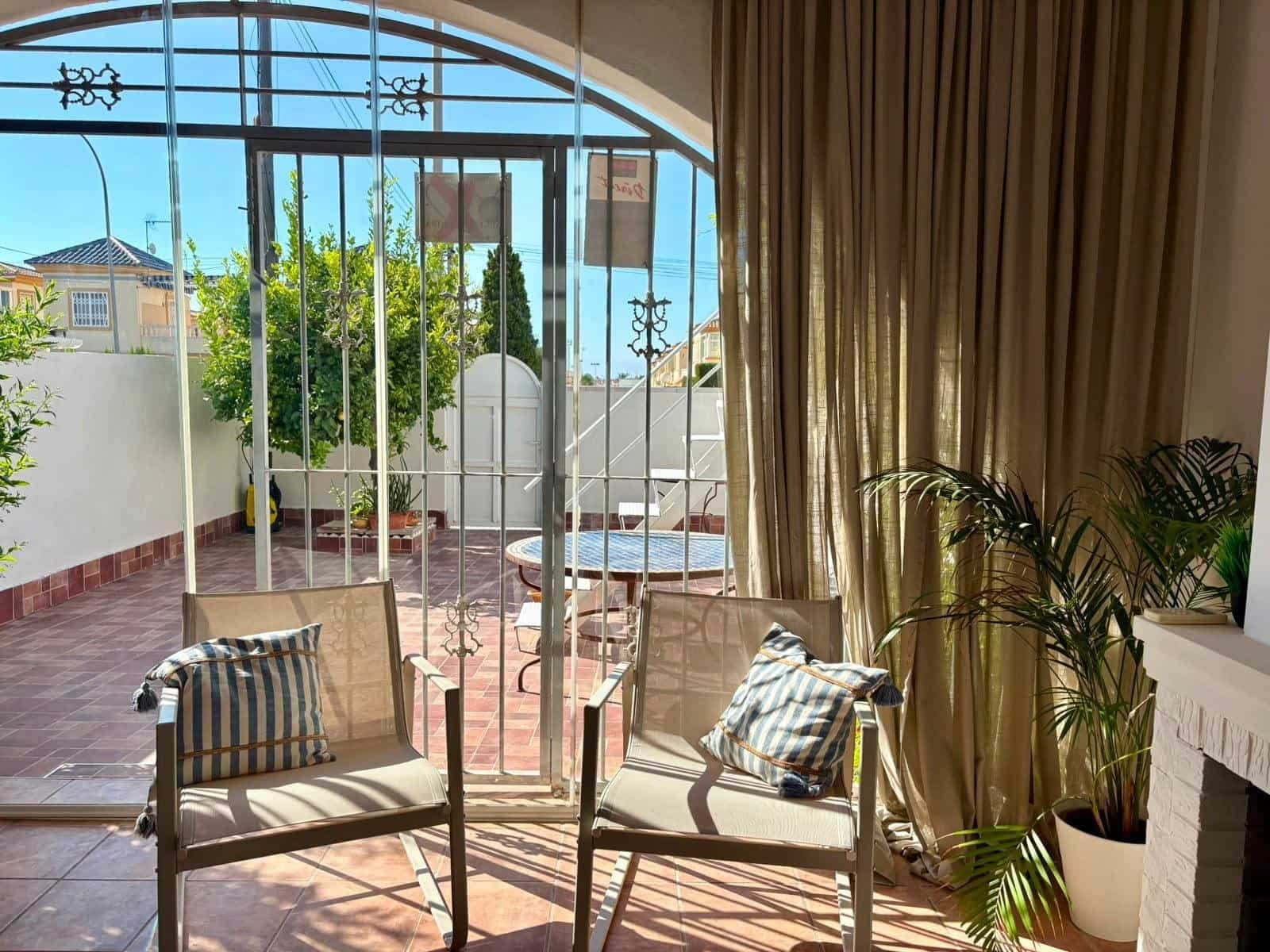 3 slaapkamer Huis te koop in Playa Flamenca - € 204.000 (Ref: 10034341)