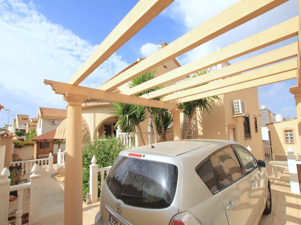 3 chambre Villa/Maison à vendre à Benimar avec piscine - 349 000 € (Ref: 10039255)