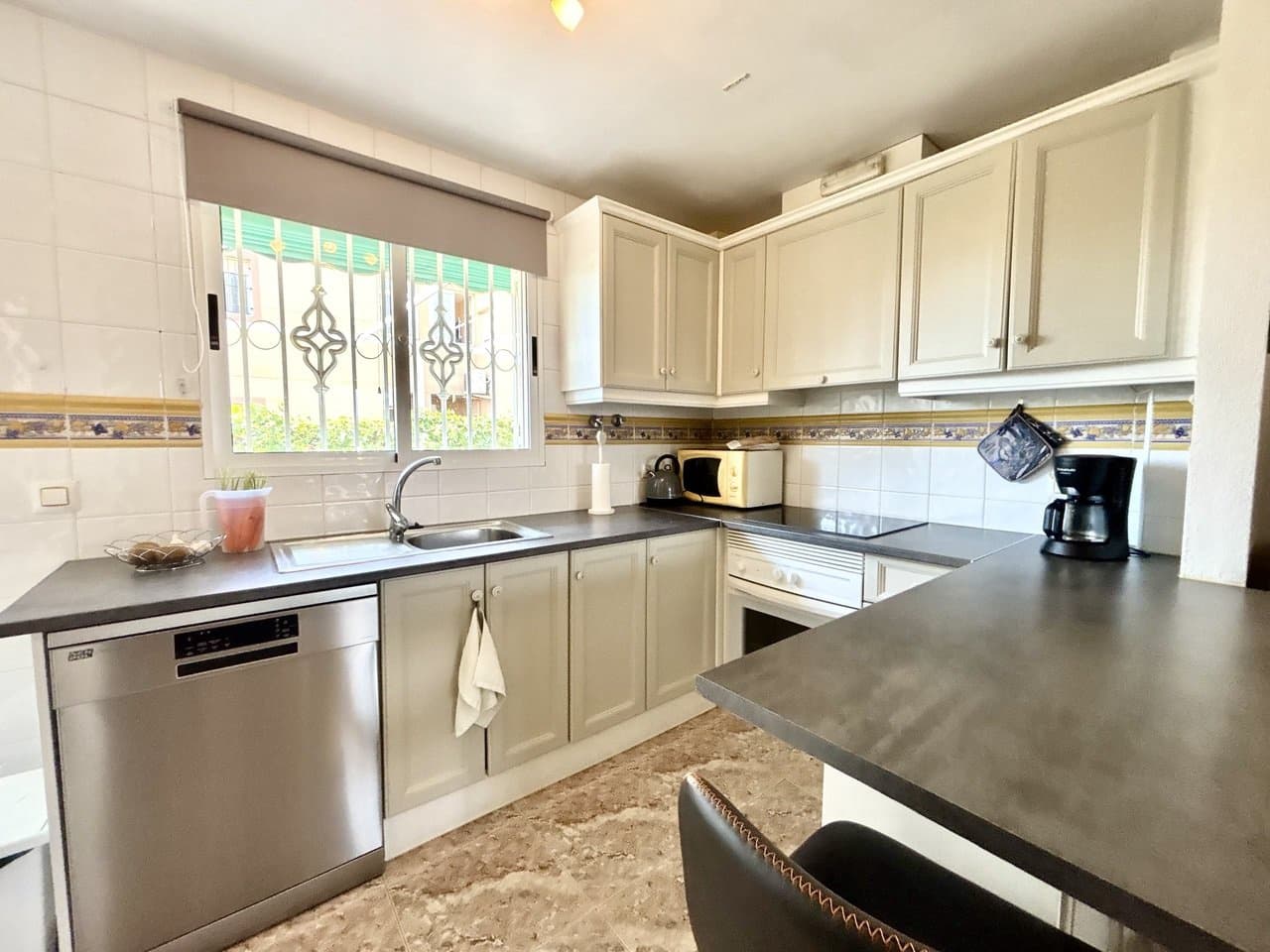 2 Zimmer Apartment zu verkaufen in La Zenia - 189.000 € (Ref: 10044012)