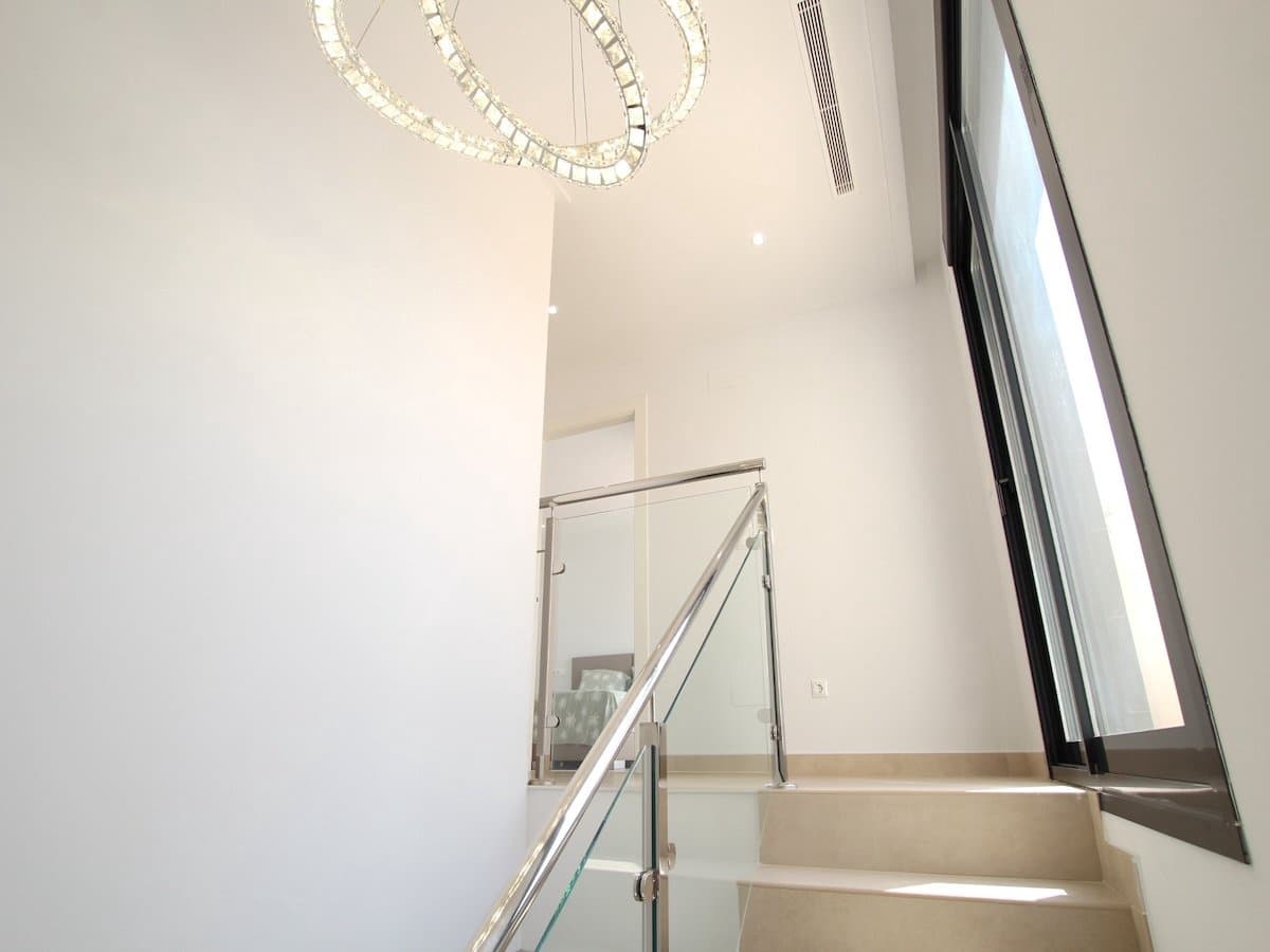 3 bedroom Villa for sale in Benijofar with pool - € 389,000 (Ref: 10045881)