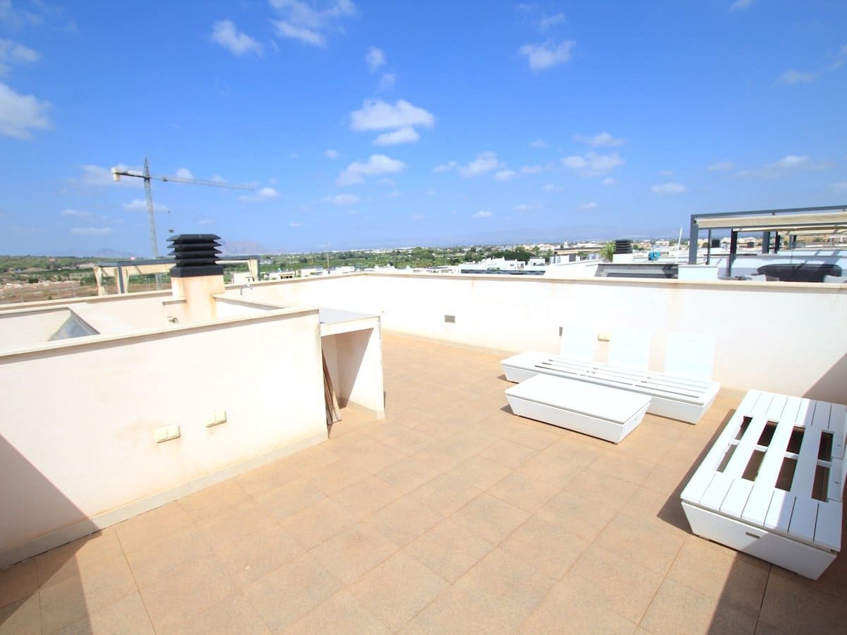 3 bedroom Villa for sale in Benijofar with pool - € 389,000 (Ref: 10045881)