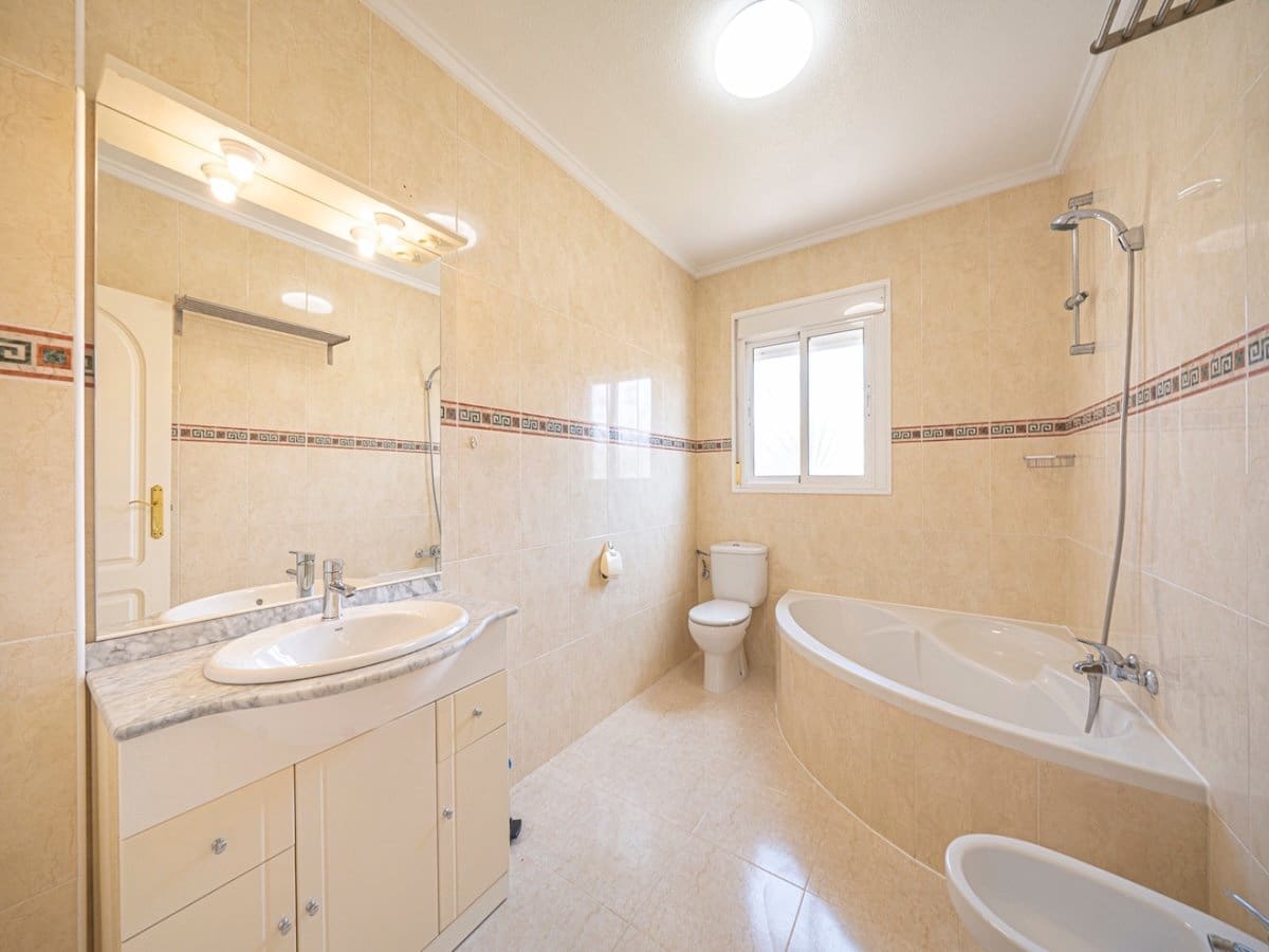 3 quarto Casa em Banda para venda em Ciudad Quesada - 229 000 € (Ref: 10051880)