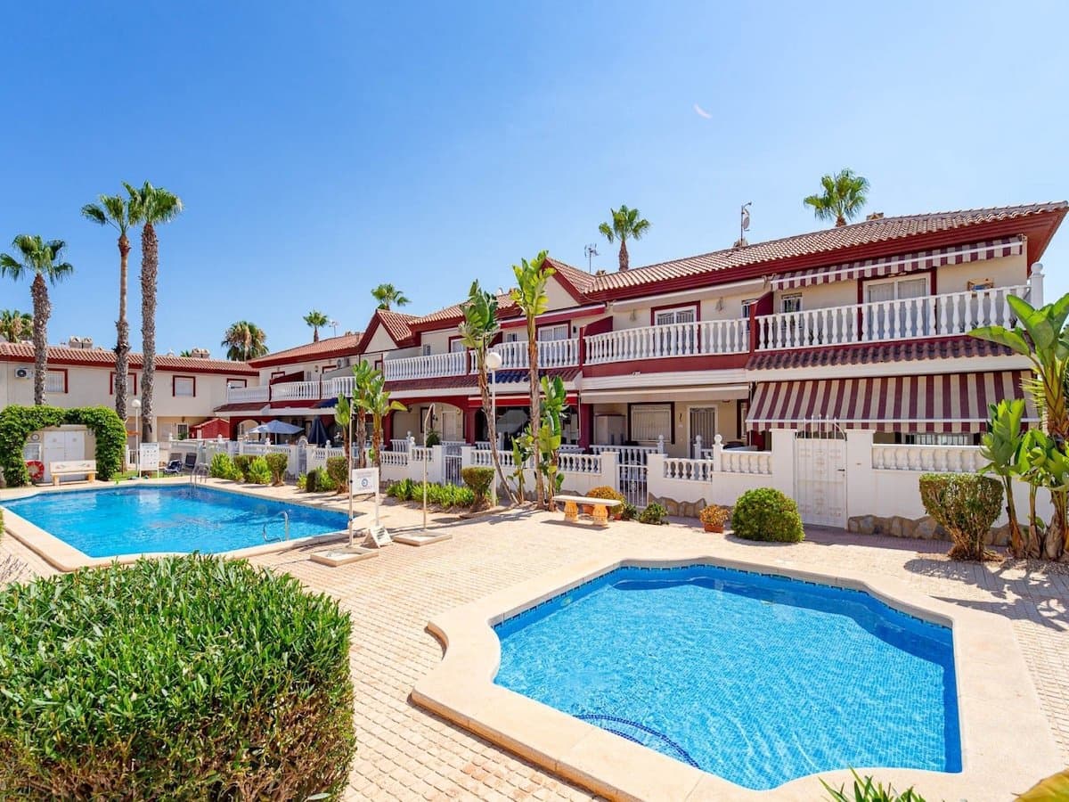 3 bedroom Townhouse for sale in Ciudad Quesada - € 285,000 (Ref: 10051921)