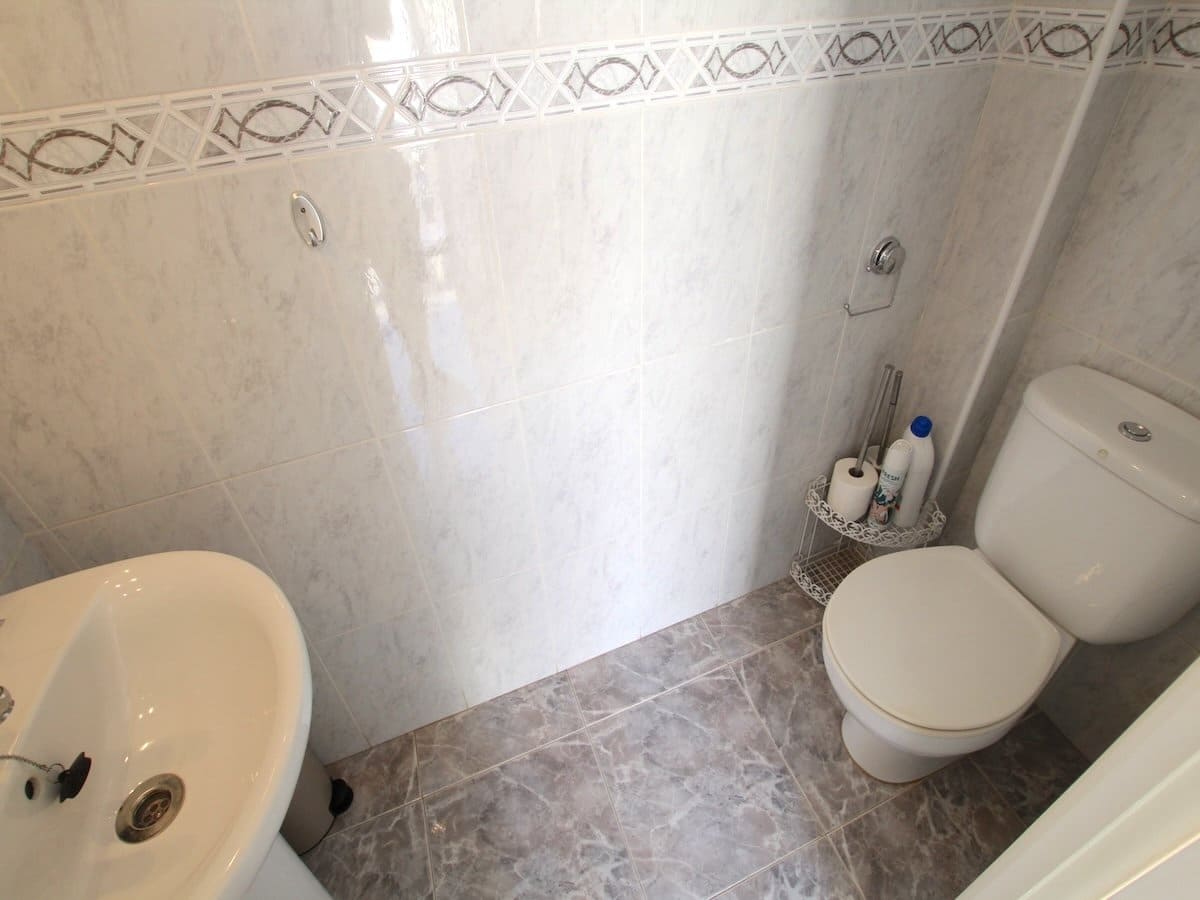 Chalet de 3 habitaciones en Benimar en venta - 275.000 € (Ref: 10052013)